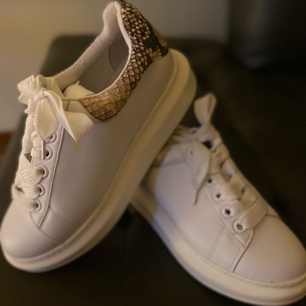 Steve Madden McQueen inspired size 7